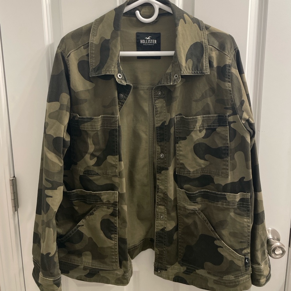 Hollister Camo Jacket